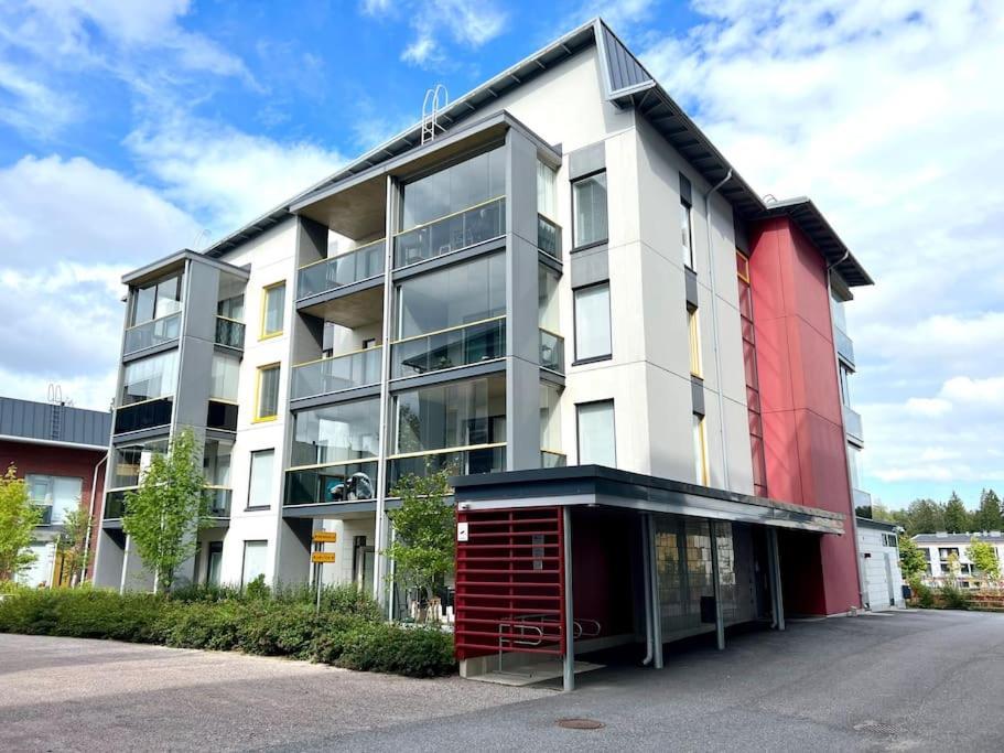 2-room 7 Min By Train From Airport
