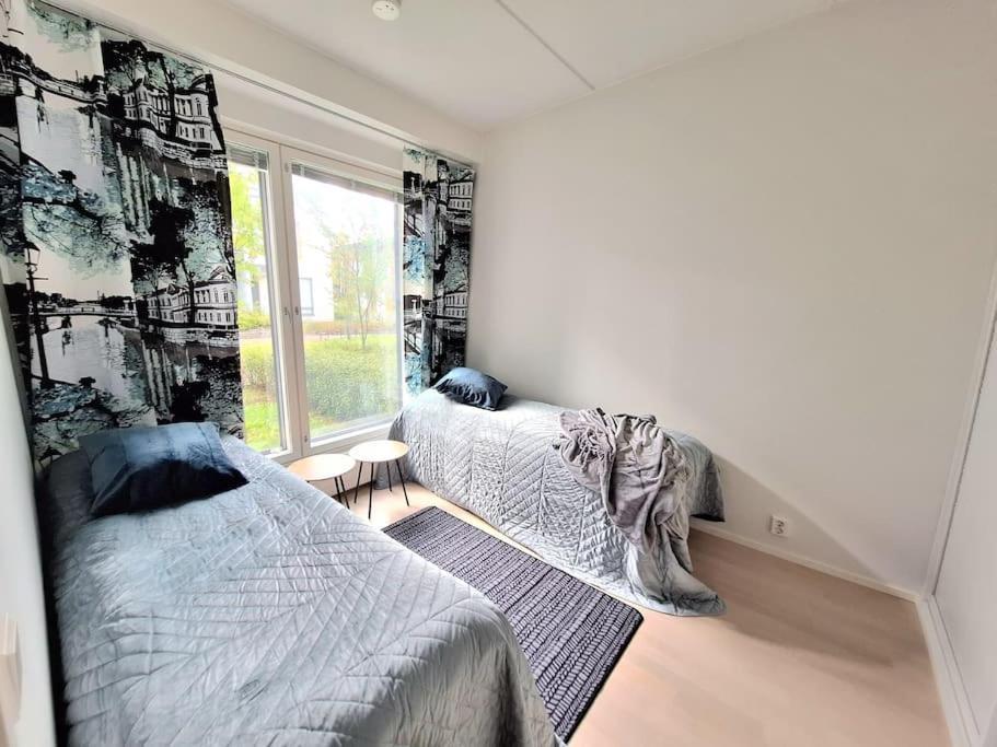 2-room 7 Min By Train From Airport * Vantaa