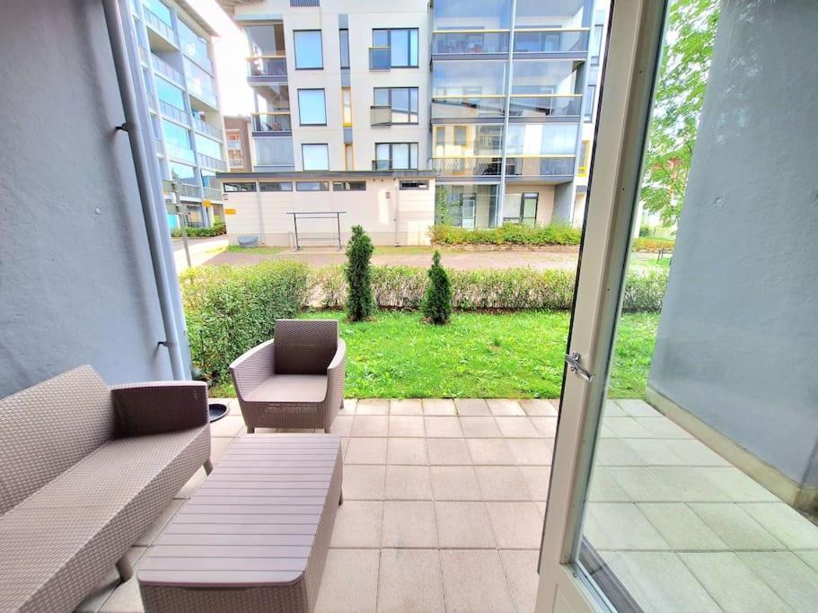 2-room 7 Min By Train From Airport Vantaa