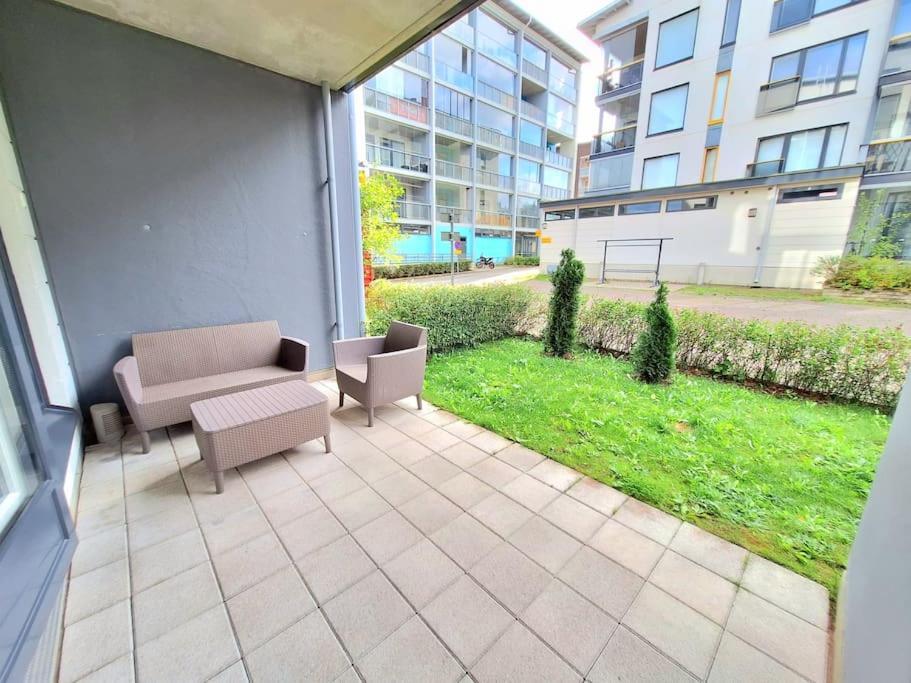 2-room 7 Min By Train From Airport * Vantaa